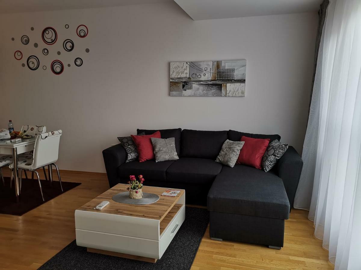Cozy Apartment By The Sea Saints Constantine and Helena Exterior foto